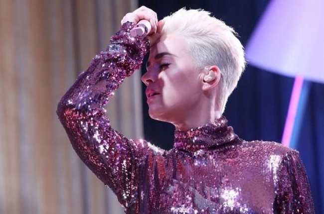 Katy Perry, durante un concierto en Beverly Hills.