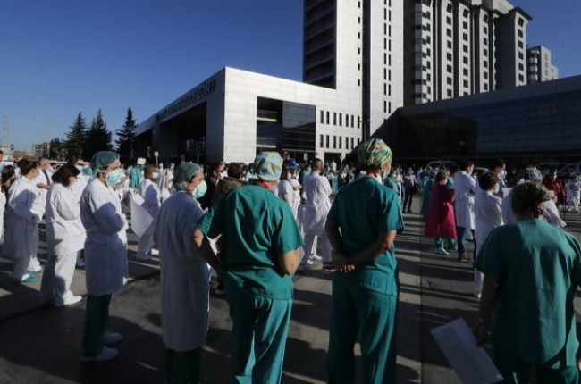 Castilla y León: Médicos y enfermeras de Emergencias se movilizan para  exigir una normativa tras 24 años