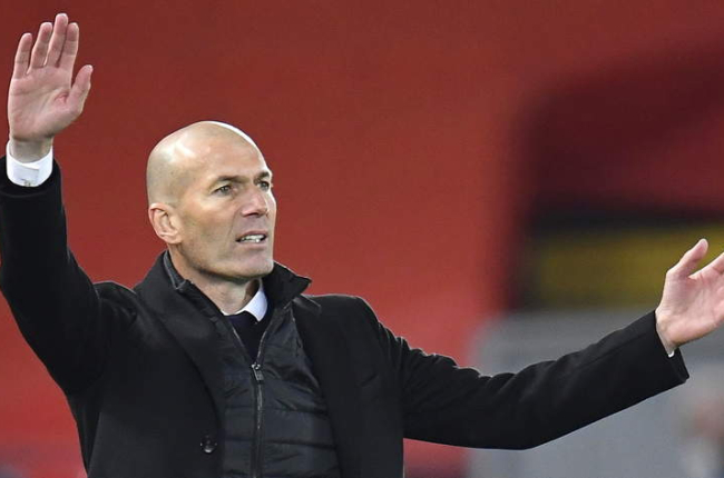 Zidane cerró ayer su tercera etapa en el Real Madrid, la segunda como entrenador. POWELL