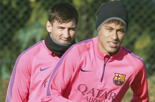 Los barcelonistas Messi y Neymar durante el entrenamiento del Barcelona.