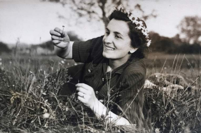 Elisa Ricol, en la primavera de 1942.