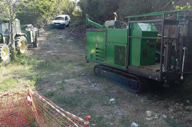 La imagen muestra la nueva máquina desplazada a la zona del Proyecto Toral para realizar prospecciones a grandes profundidades. DL