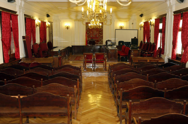 Sala de vistas principal de la Audiencia Provincial de León. MARCIANO PÉREZ
