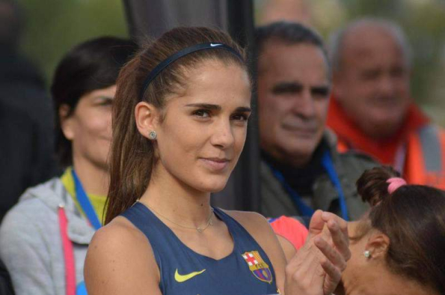 Marta García adorna su título en 10.000 logrando otras dos mínimas para el Europeo. DL
