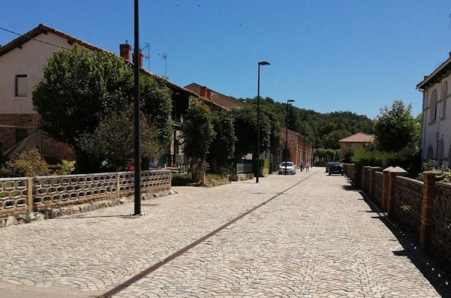 Se renovará la pavimentación de la calle Enrique de Borda. CASTRO