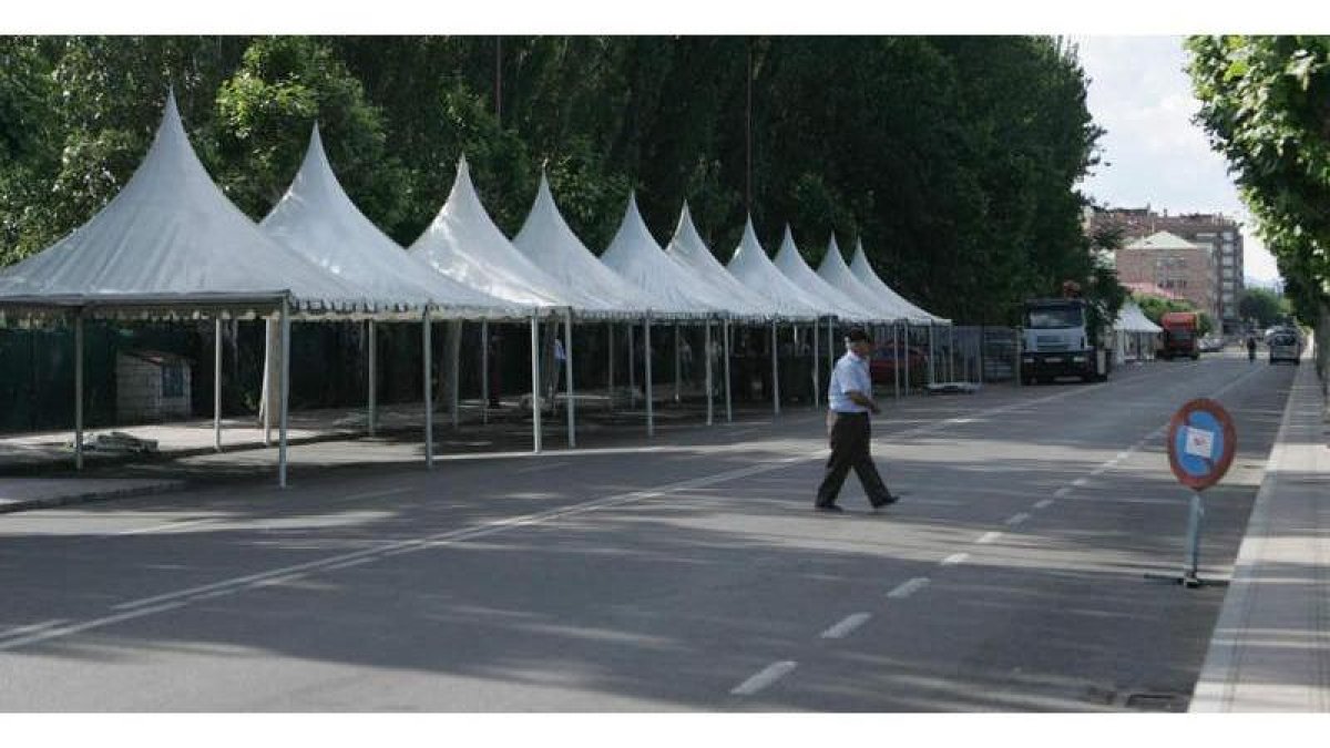 Las asociaciones de inmigrantes se ubicarán en las carpas que se coloquen en la avenida Sáenz de Miera.