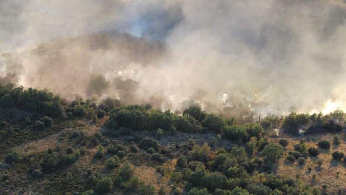 Incendio registrado en Toreno, en imagen de archivo.