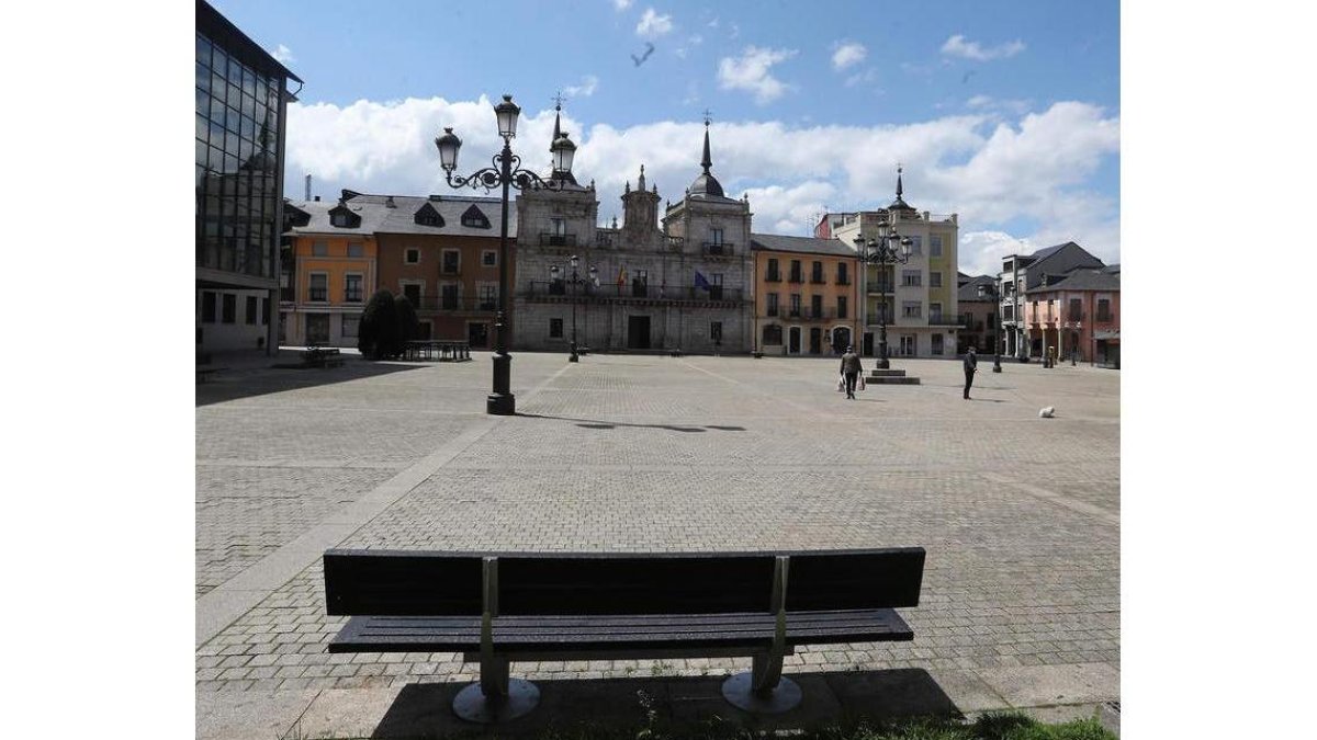 La plaza del Ayuntamiento de Ponferrada sería el lugar elegidopara las casetas el día 23 de abril.