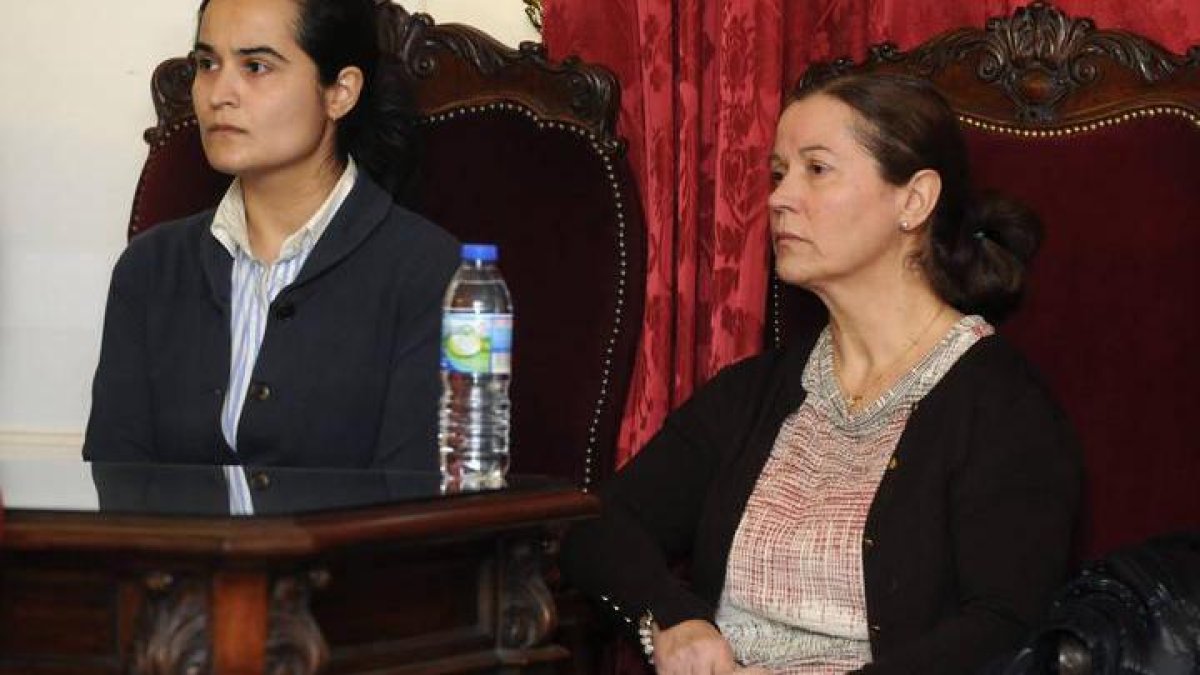 Montserrat y Triana, dos de las condenadas por el asesinato de Isabel Carrasco