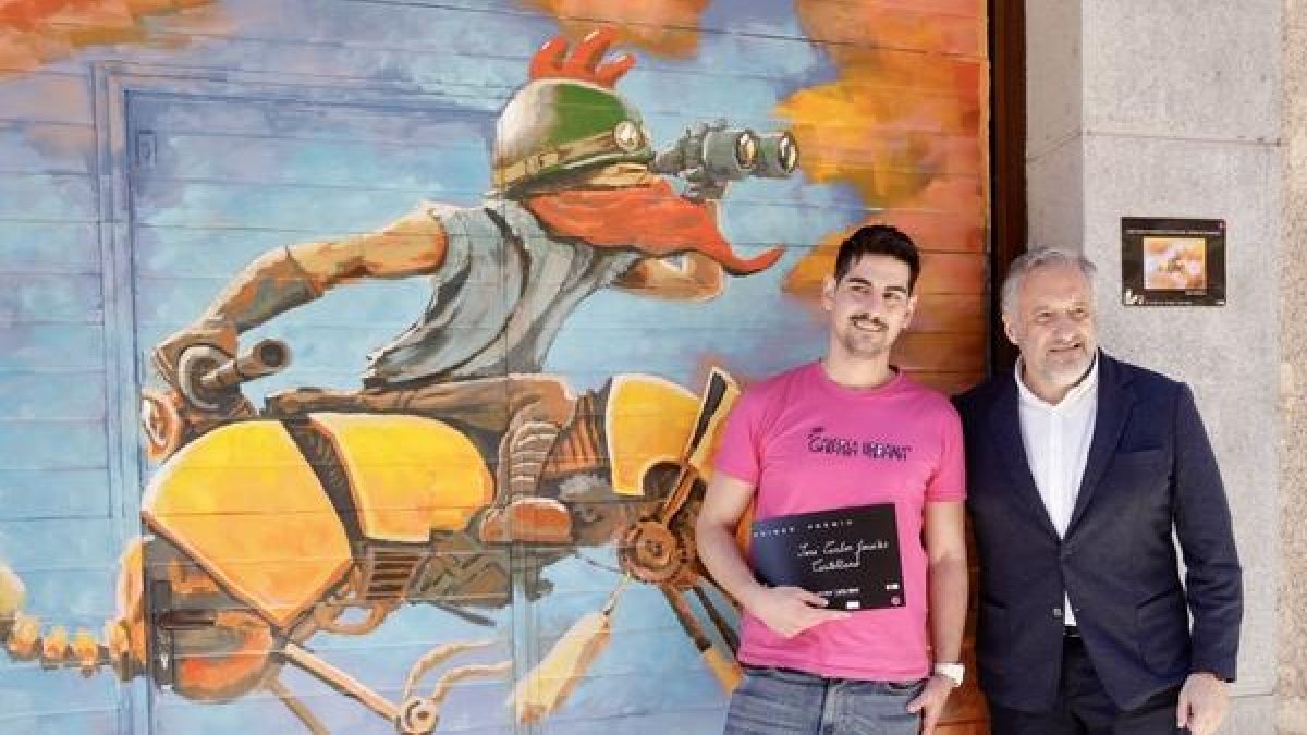 El presidente de las Cortes de Castilla y León, Carlos Pollán, participa en la entrega de la XIV edición de los Premios Festival Galería Urbana Barrio del Oeste