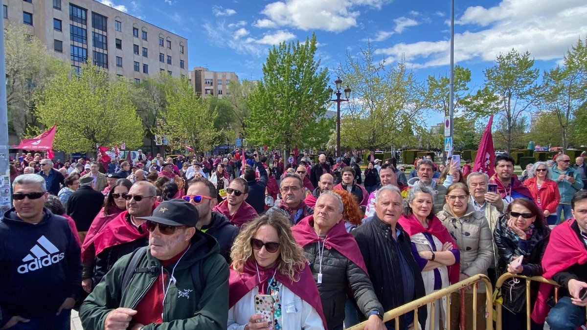 Manifestación en León como respuesta a los actos de la Junta por Villalar en la capital leonesa.