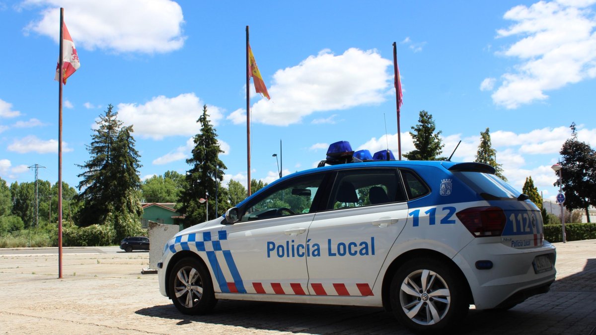 Un vehículo de la Policía Local de San Andrés.