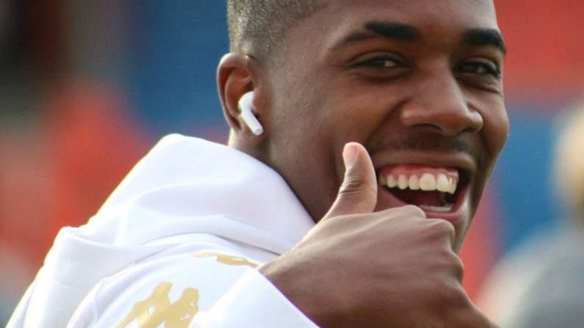 Dorian se va al Marbella.  DL