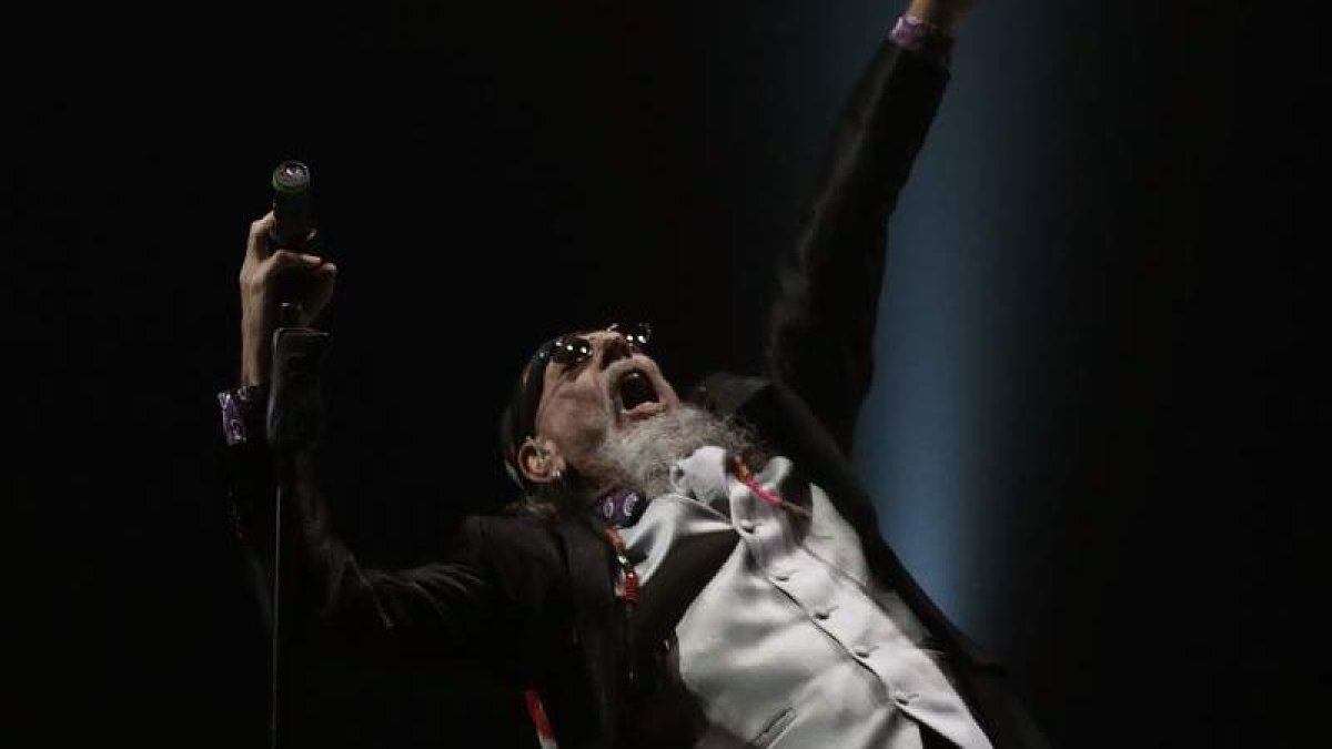 Enrique Villarreal, El Drogas.