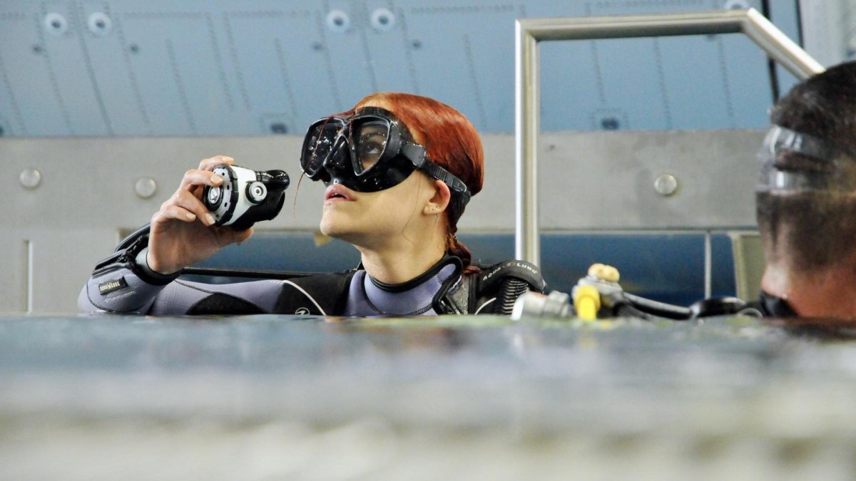 Imagen de Sara García durante su entrenamiento en la Agencia Espacial Europea.