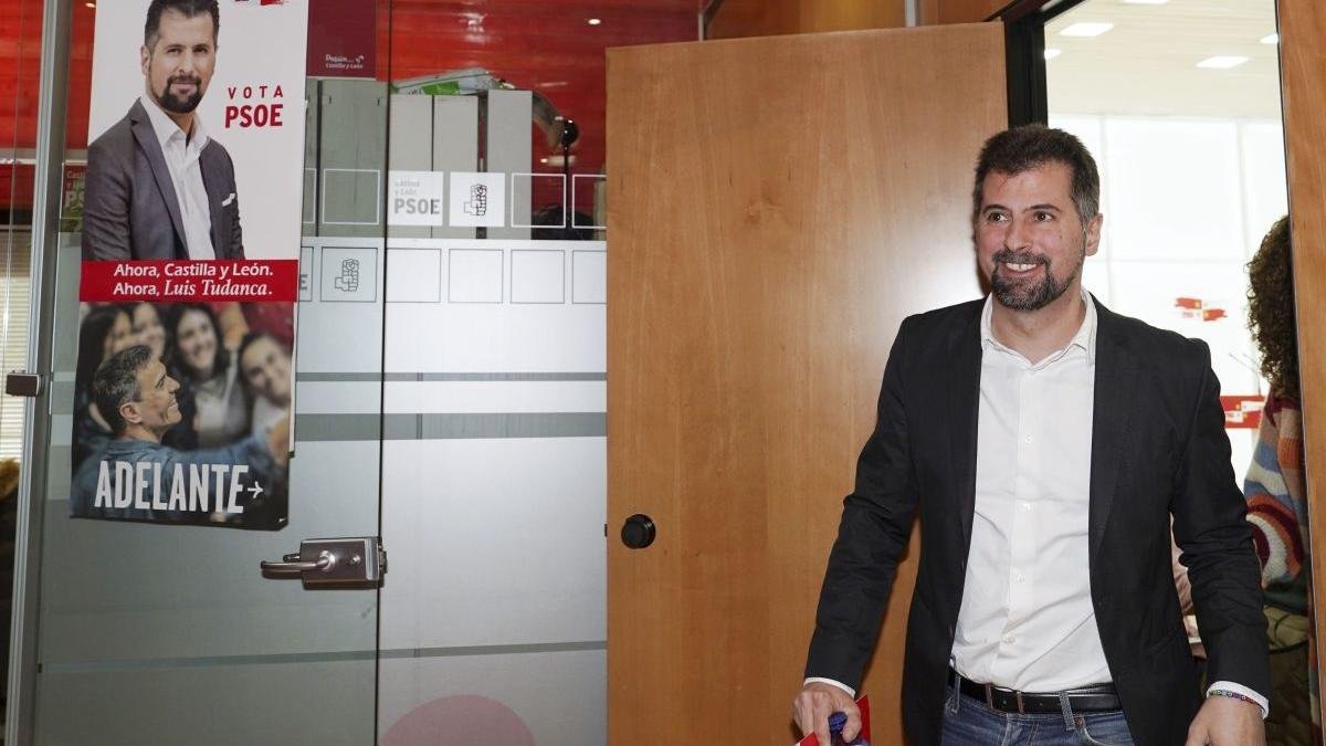 Luis Tudanca, tras anunciar en Valladolid su marcha de la secretaría autonómica del PSOE. nacho gallego