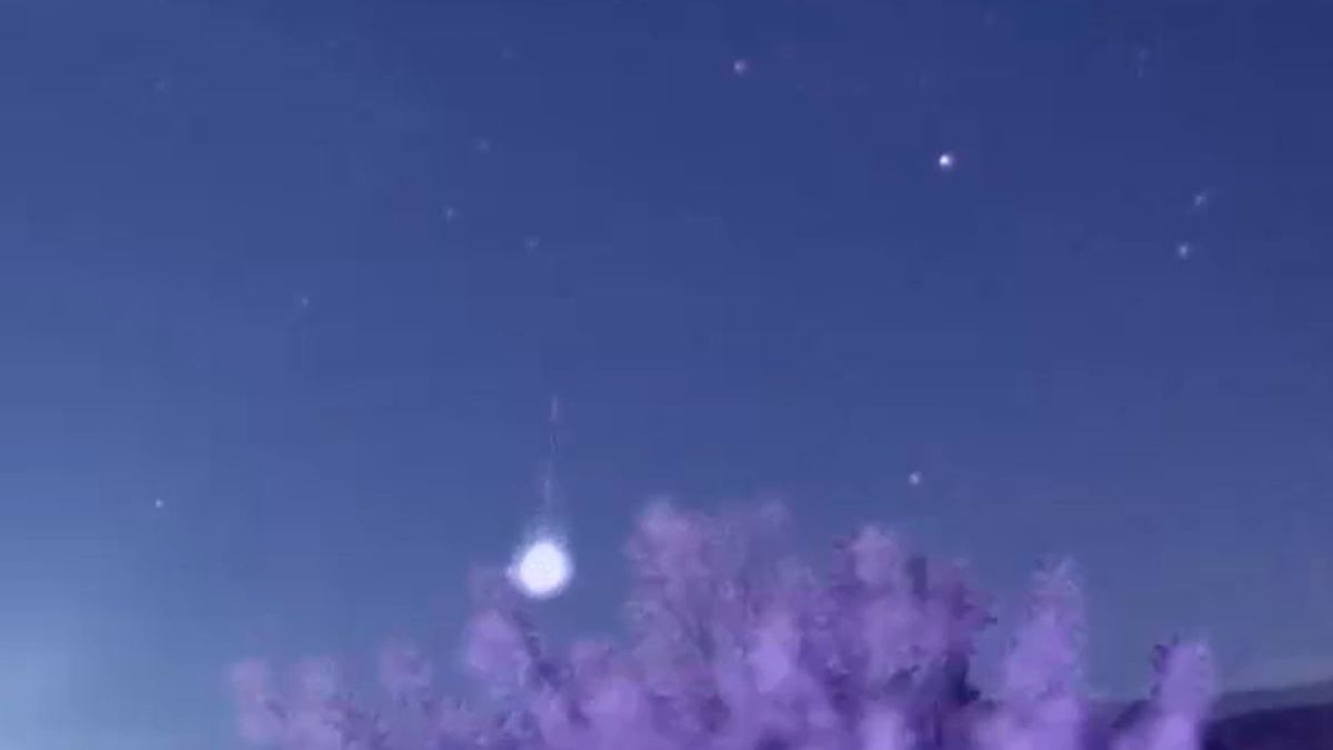 Bola de fuego que iluminó el cielo de León el 9 de enero de 2025.