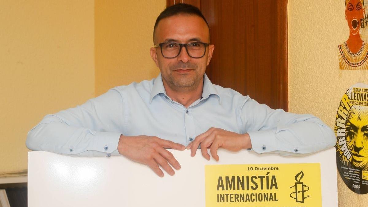 Héctor Alfonso Ardilla, ayer en Amnistía Internacional. Ángelopez