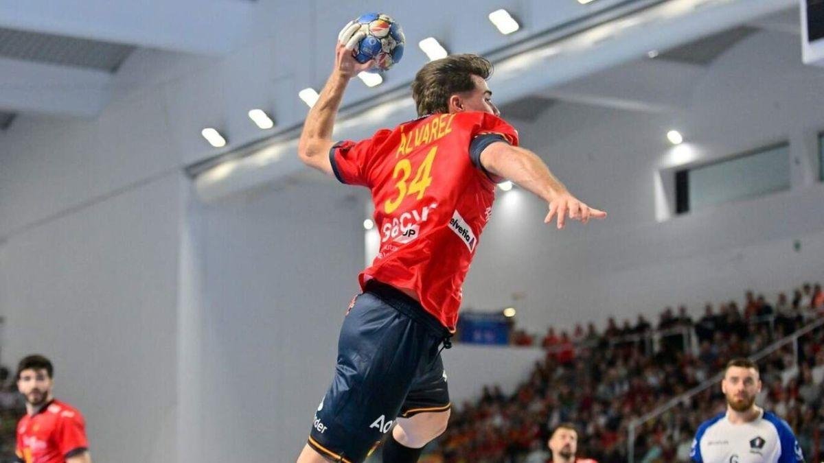 Carlos Álvarez confía en hacer un gran papel en el Mundial. dl