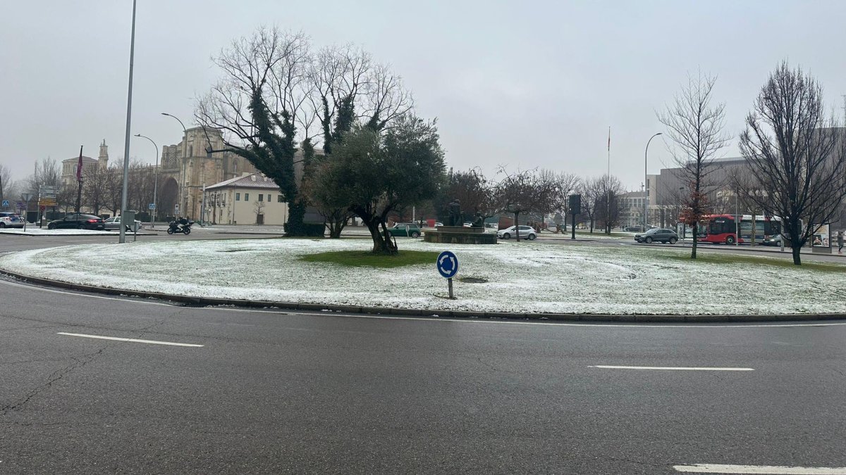 Glorieta junto al Auditorio de León, este lunes por la mañana.