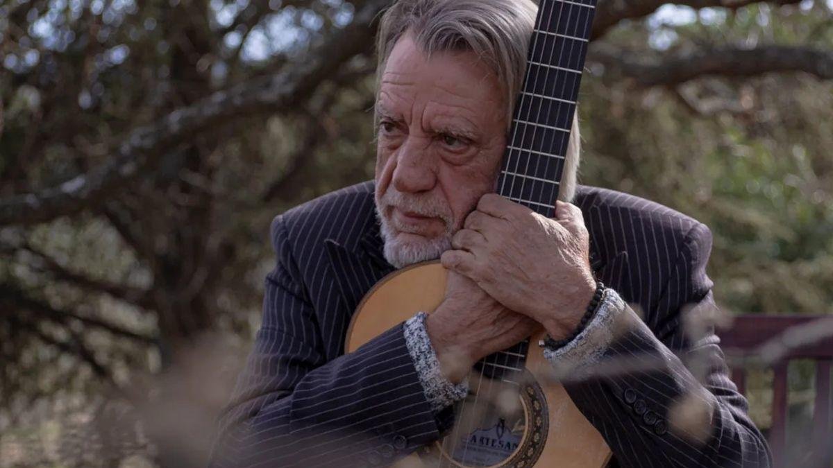 Luis Pastor actúa este jueves desde las 21.30 horas en El Gran Café. JORGE BIANCIOTTI