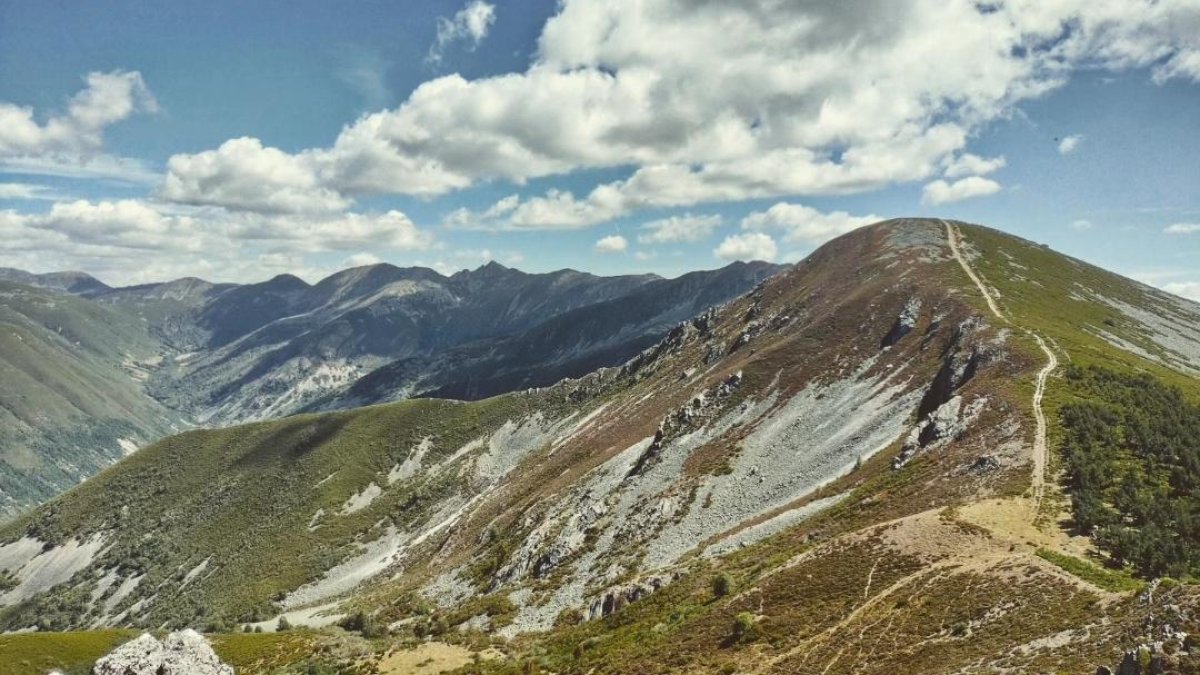 Imagen de la zona montañosa del Alto Sil afectada por el proyecto.