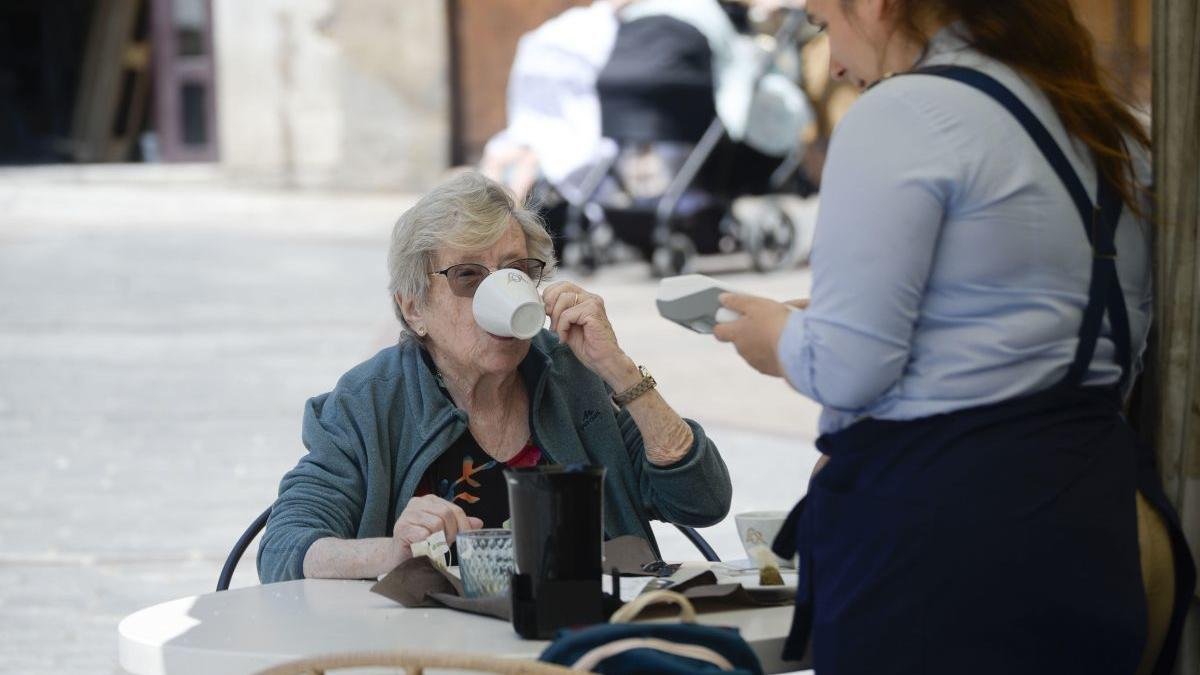 Hostelería registra más diferencias entre provincias.