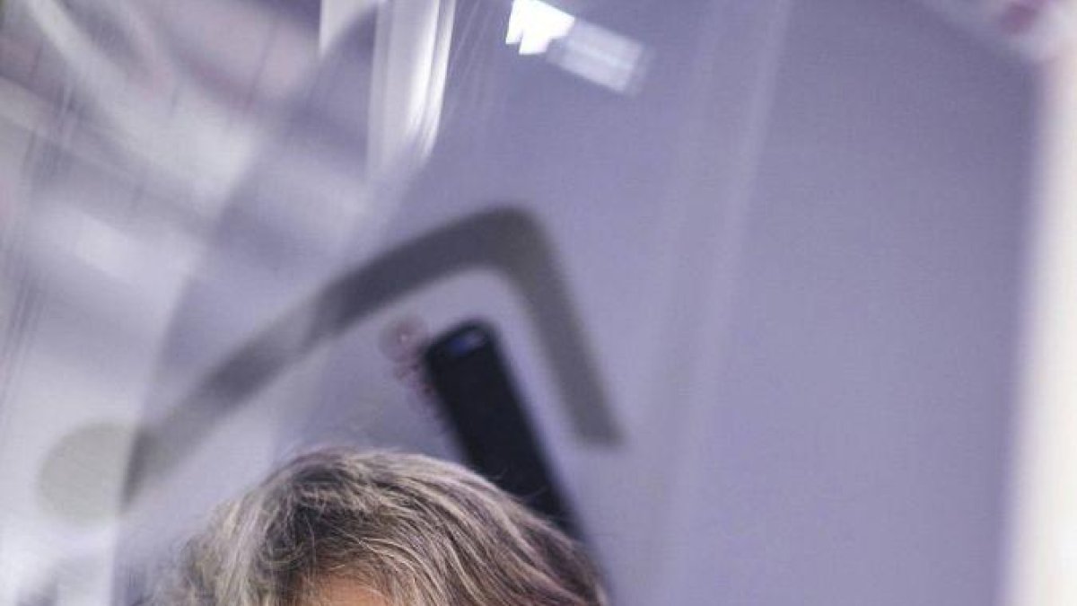 Jesús Calleja, dentro de la cápsula espacial.