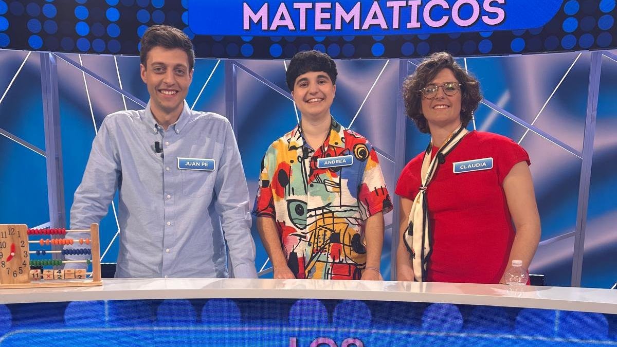 Juan Pe, Andrea y Claudia, integrantes de Los Matemáticos.