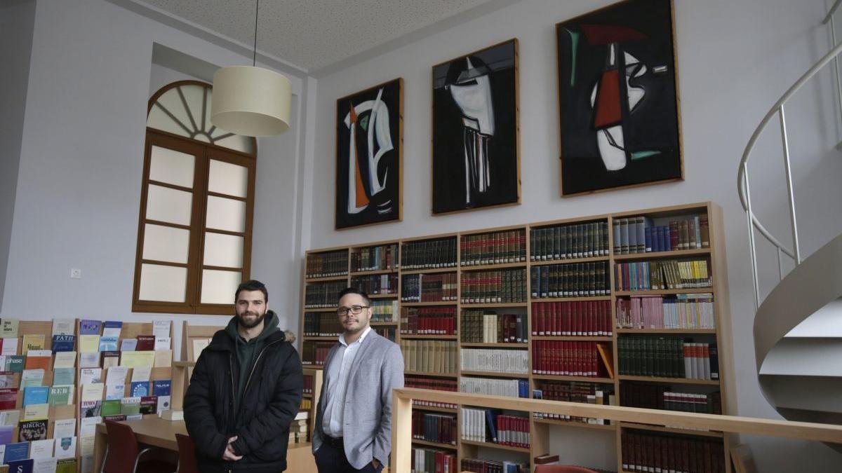 Pablo y Fernando en el seminario conciliar de León, la víspera de su rito de admisión.