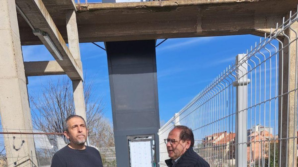 Visita del alcalde, Javier Carrera y el concejal de Obras, Pedro Montiel.