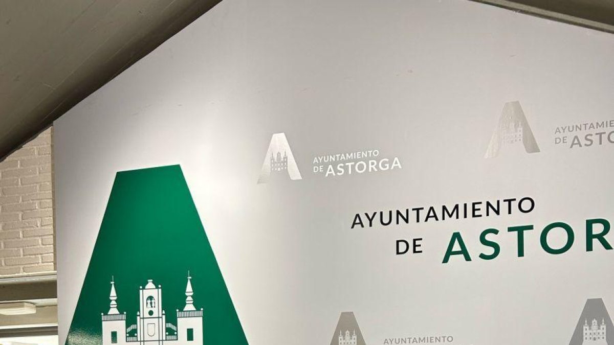 Presentación en el Ayuntamiento de Astorga.