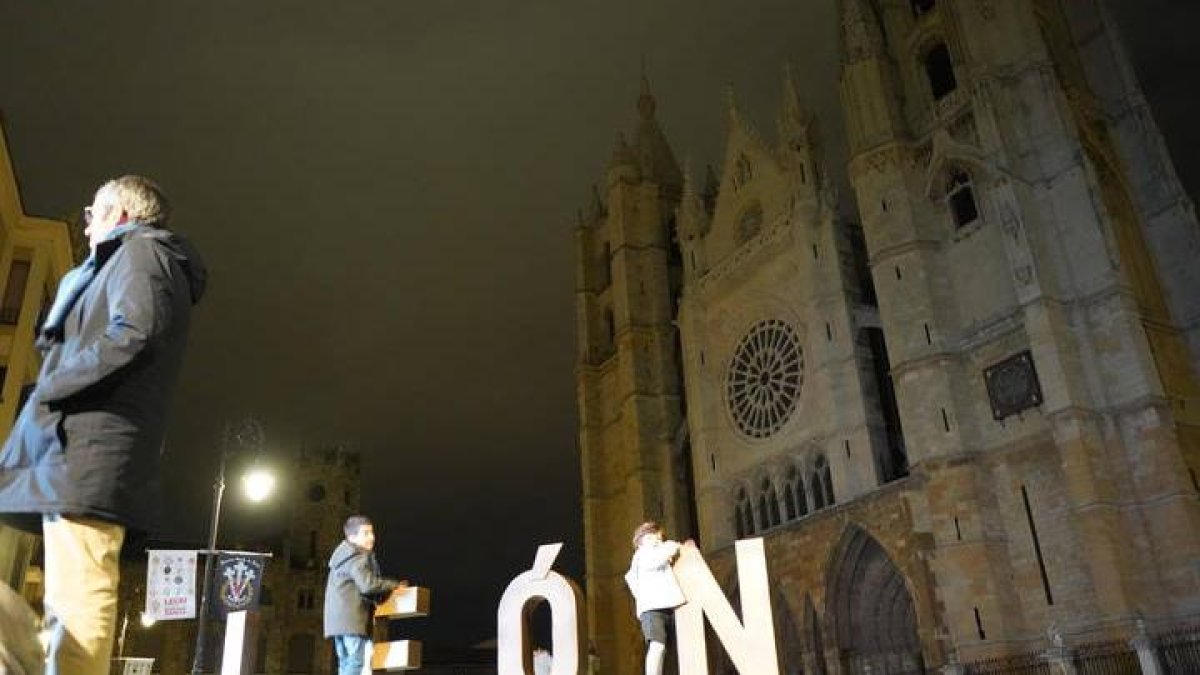 La junta de castilla y león pide participar en el grupo que investiga el apagón eléctrico