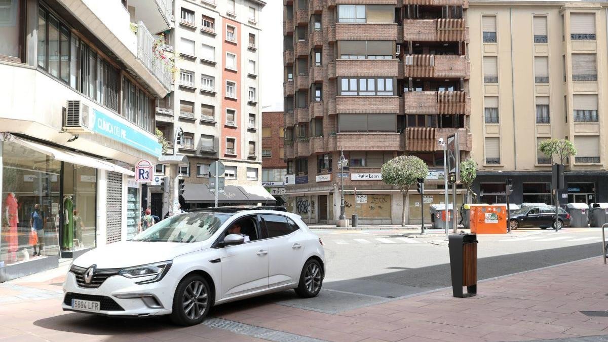 Las cámaras se encienden ya, aunque sin multar, en las nuevas calles peatonalizadas de León