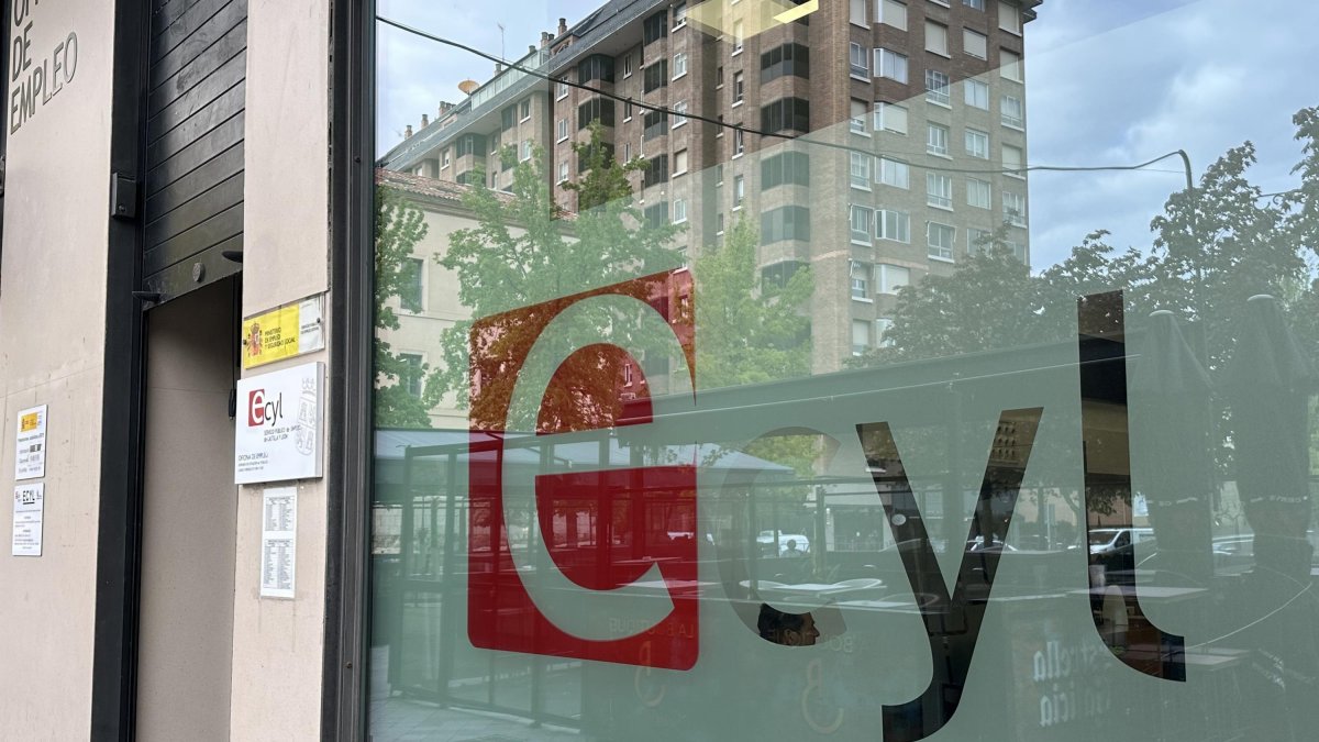 Archivo - Ecyl, empleo, paro, ocupados, EPA, trabajo, parados, oferta de empleo, oferta.