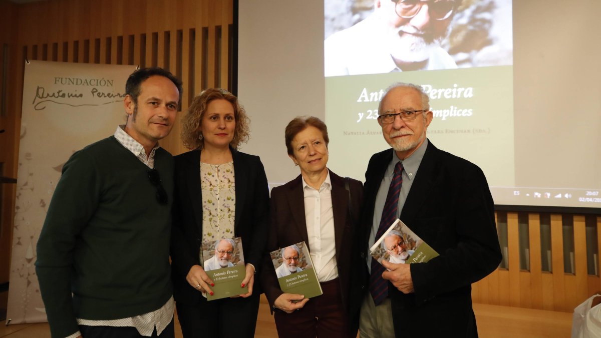 Presentación en 2019 de ‘Antonio Pereira y 23 lectores cómplices’.