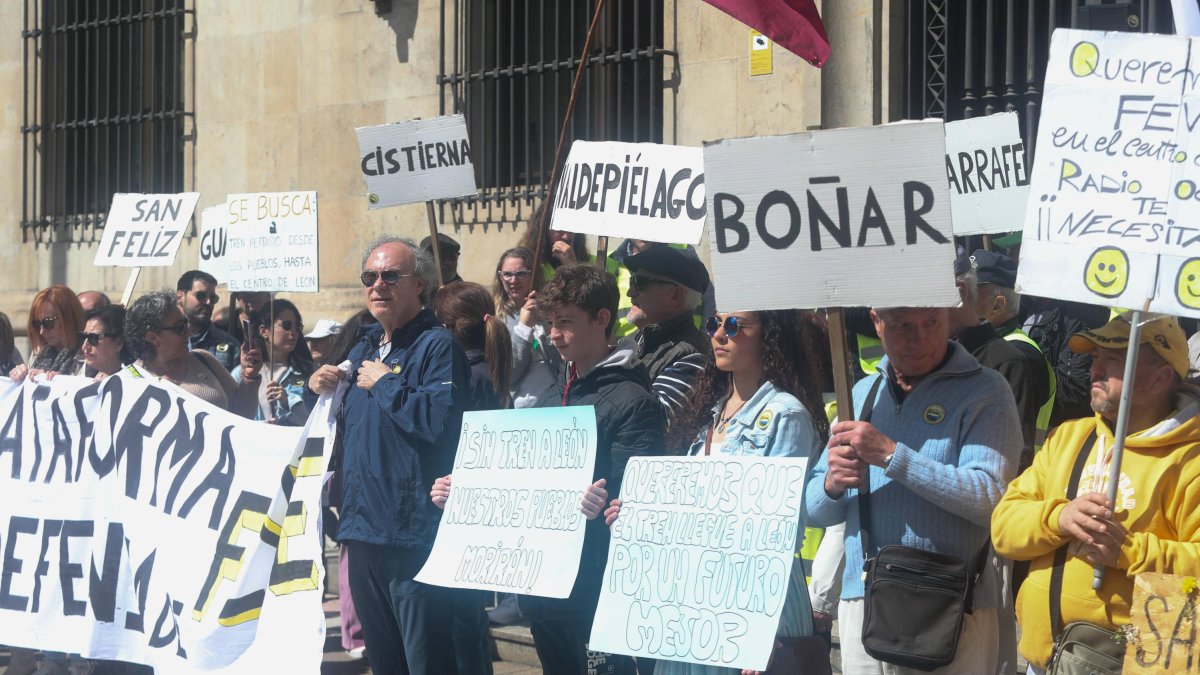Movilización por el futuro del tren en León