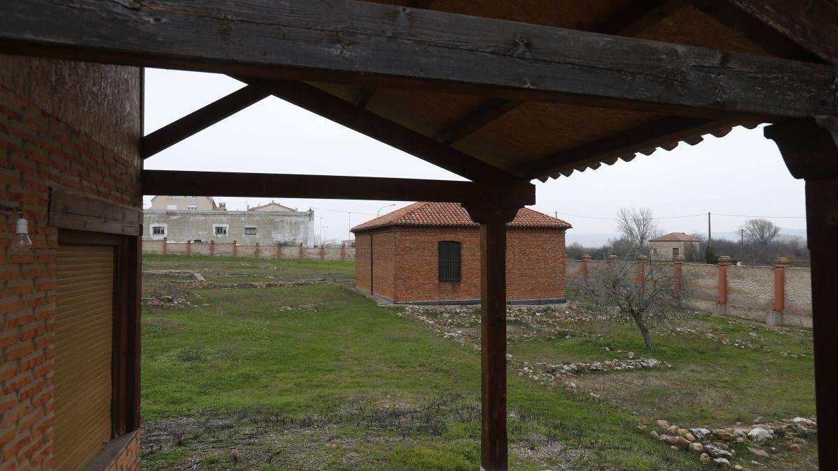 Vista de la villa romana de Navatejera, la única que se ha salvado en toda la provincia.
