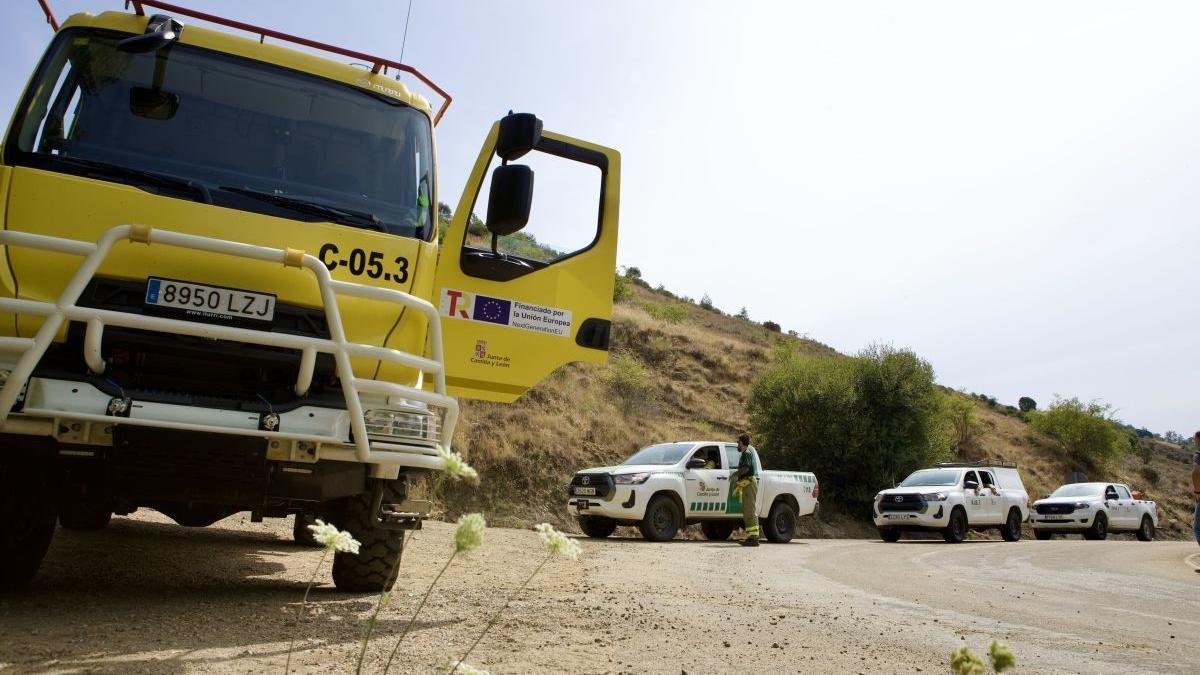 Medioa apostados en la zona esperando intervenir.