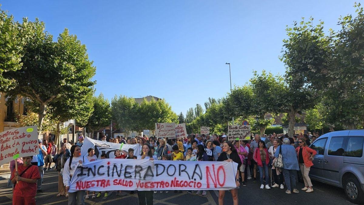 La plataforma ya se ha movilizado contra la Junta y contra el Ayuntamiento de León.