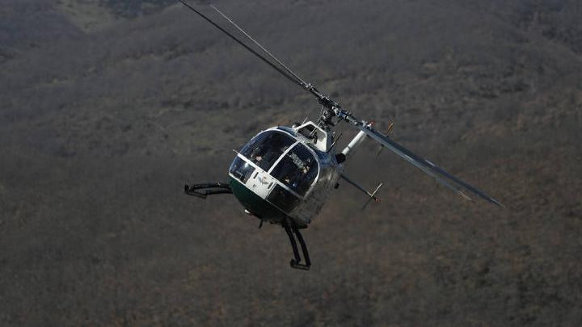 La Guardia Civil rescata a siete ciclistas MTB extraviados en Picos de Europa. GUARDIA CIVIL DE LEÓN