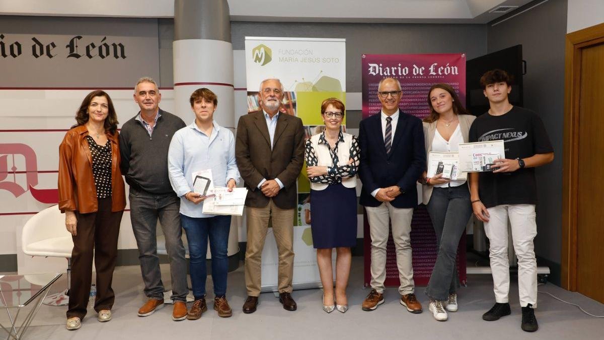 El Club de Prensa de Diario de León acogió la entrega de los premios de la segunda edición del concurso de podcast.
