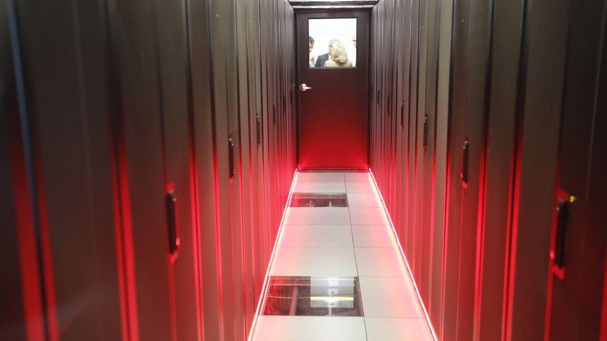 Interior del centro de supercomputación, ubicado en el Campus de Vegazana de la Universidad de León.