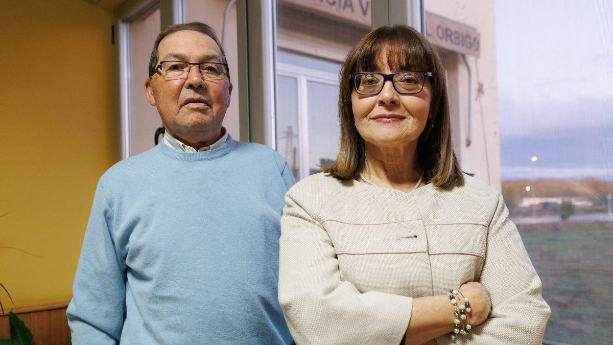 Tomás Marcos, primer presidente de Adelba y Charo Martínez, presidenta desde hace dos décadas.