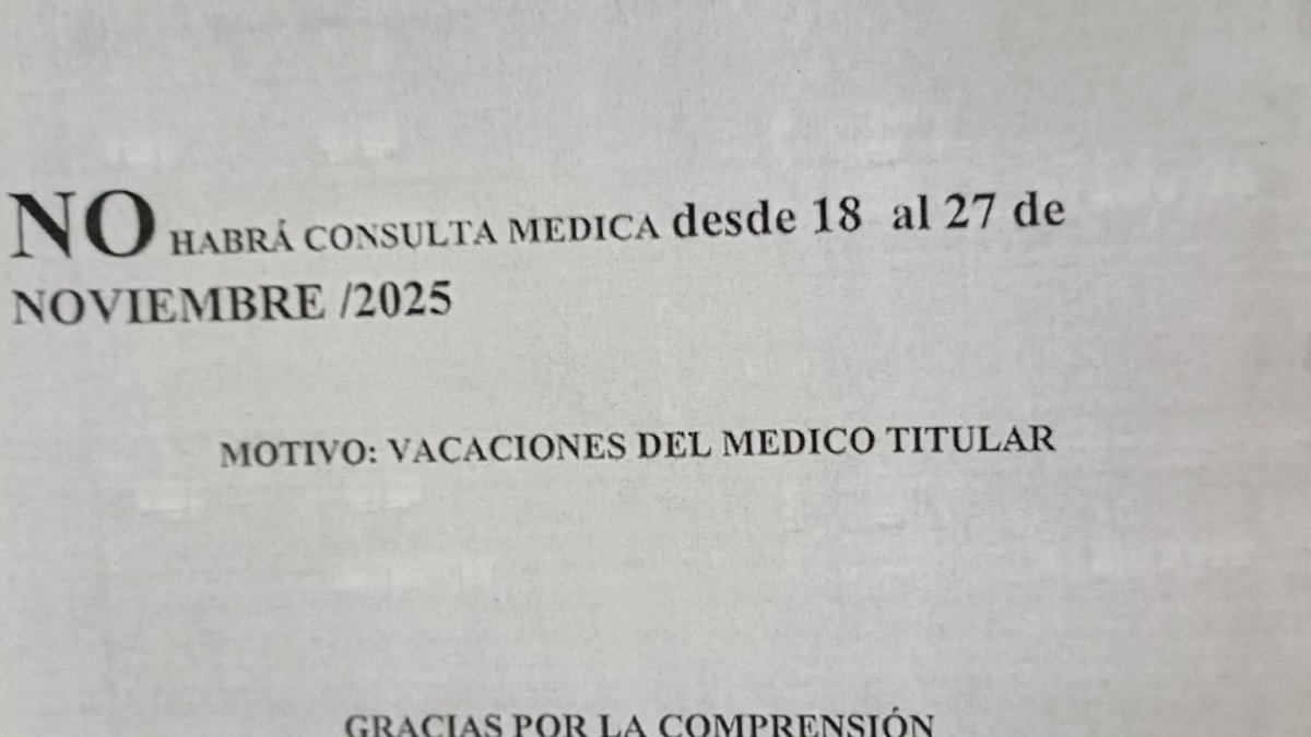 Cartel informativo sobre el cierre del consultorio médico.