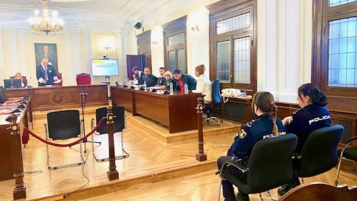 Un momento del juicio, celebrado en la Audiencia.