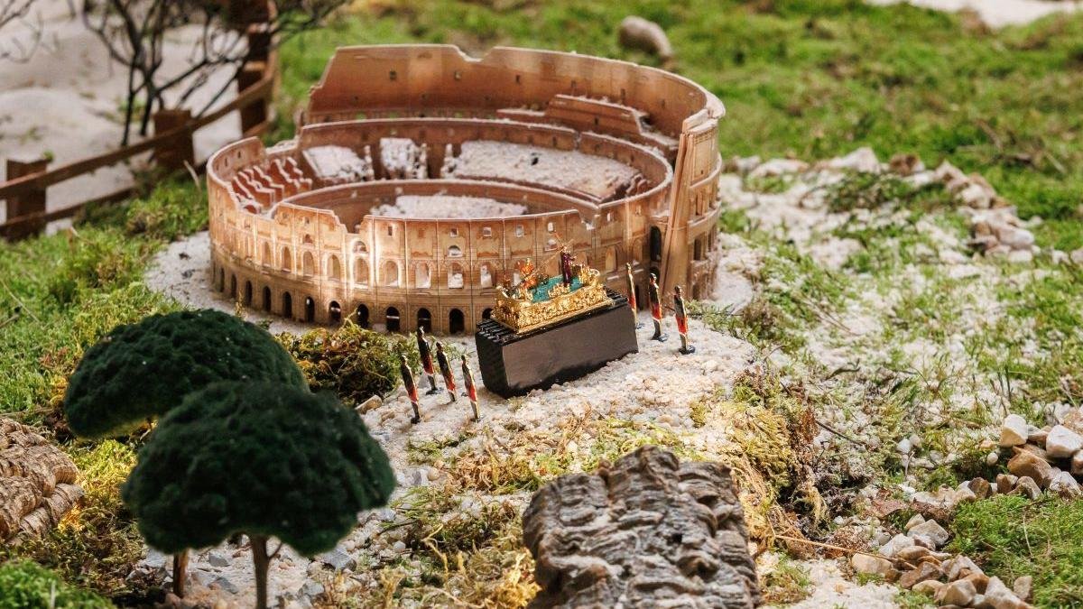 Recreación del paso del Nazareno por el Coliseo.