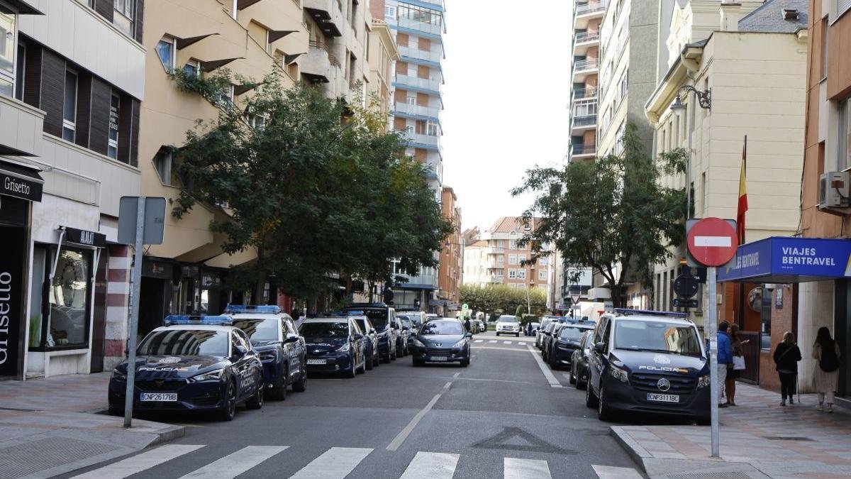La Comisaría del Cuerpo Nacional de Policía, en Vila Benavente.