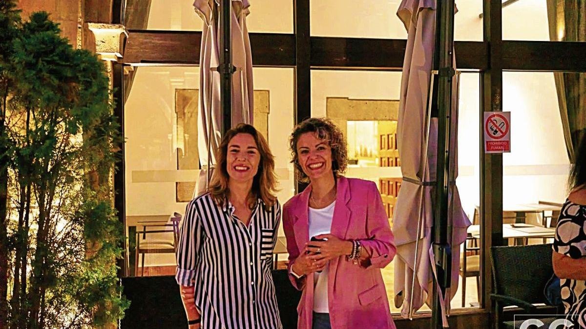 Beatriz y Ariana Suárez.