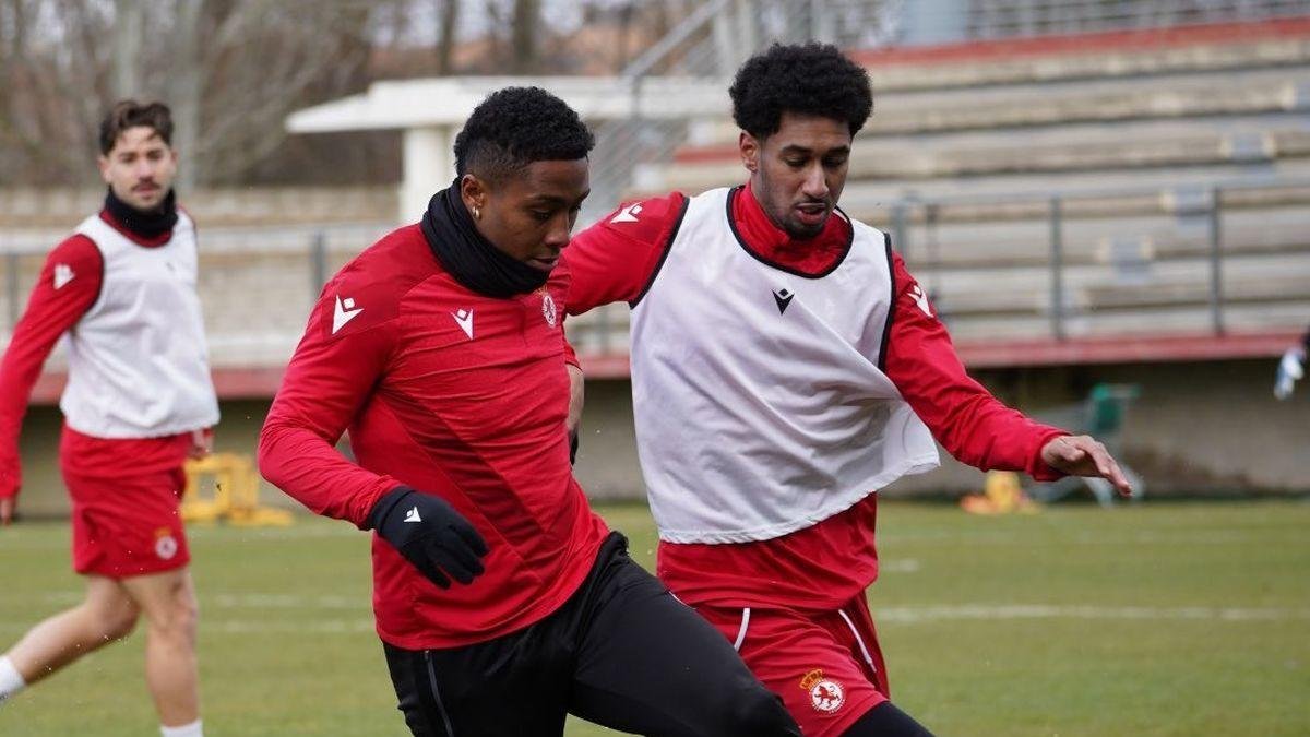 La Cultural se ejercitó ayer preperando el partido del lunes.